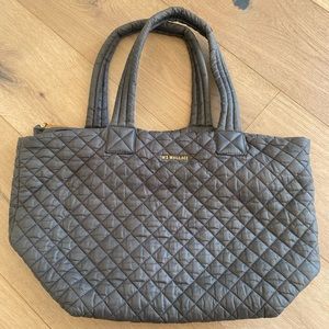 Mz Wallace magnet medium metro tote